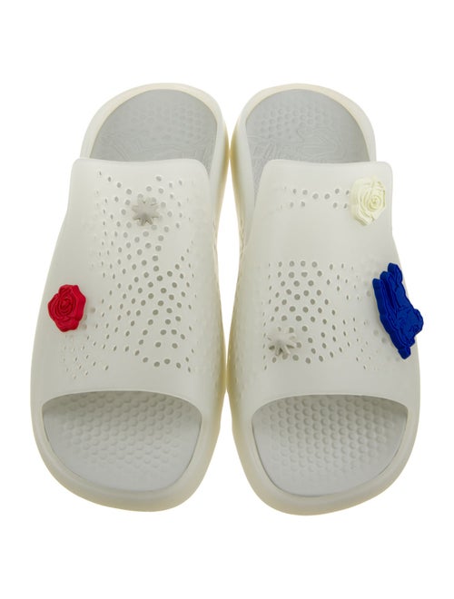 Burberry Rubber Slides