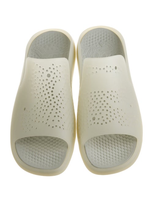 Burberry Rubber Slides