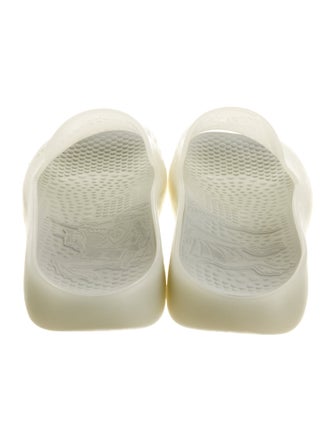 Burberry Rubber Slides
