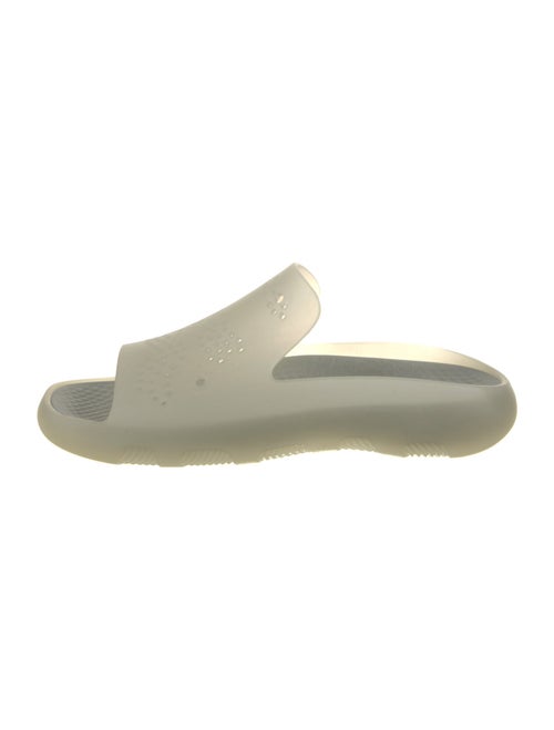 Burberry Rubber Slides