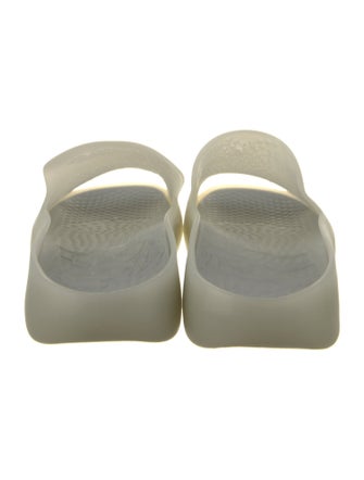 Burberry Rubber Slides