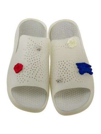 Burberry Rubber Slides