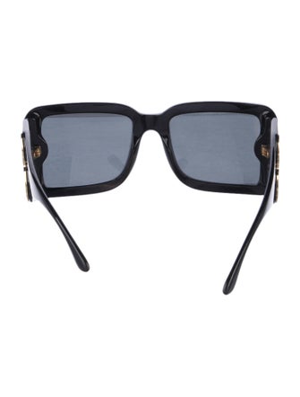 Burberry Square Tinted Sunglasses