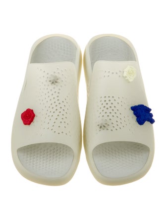 Burberry Rubber Slides