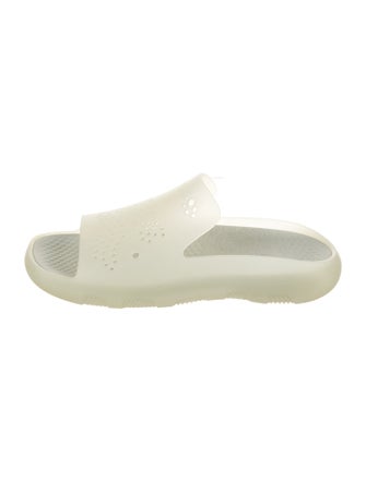 Burberry Rubber Slides