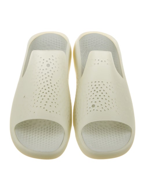 Burberry Rubber Slides