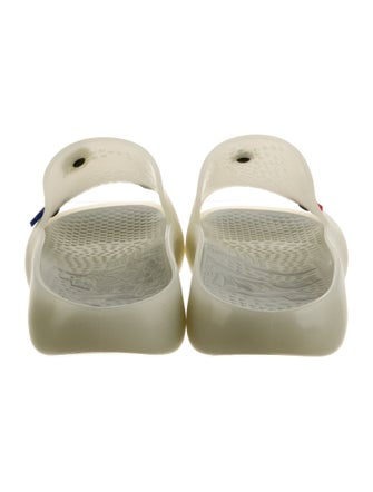 Burberry Rubber Slides