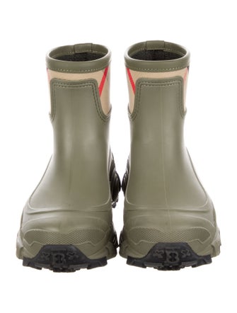 Burberry Nova Check Pattern Rubber Rain Boots