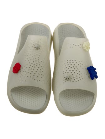 Burberry Rubber Slides