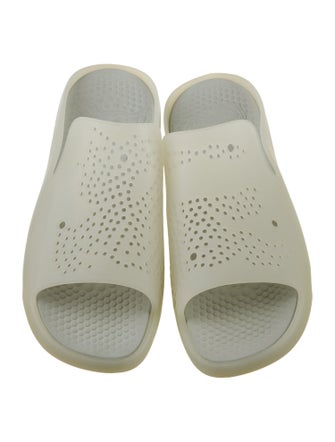 Burberry Rubber Slides