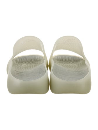 Burberry Rubber Slides