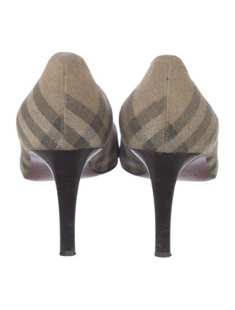 Burberry House Check Pattern Canvas Pumps