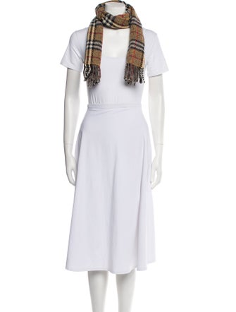 Burberry Wool House Check Pattern Scarf