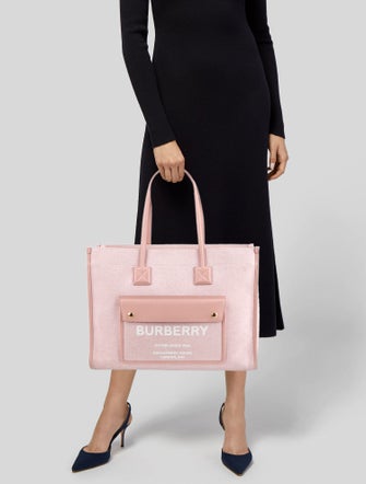 Burberry Leather Tote Medium