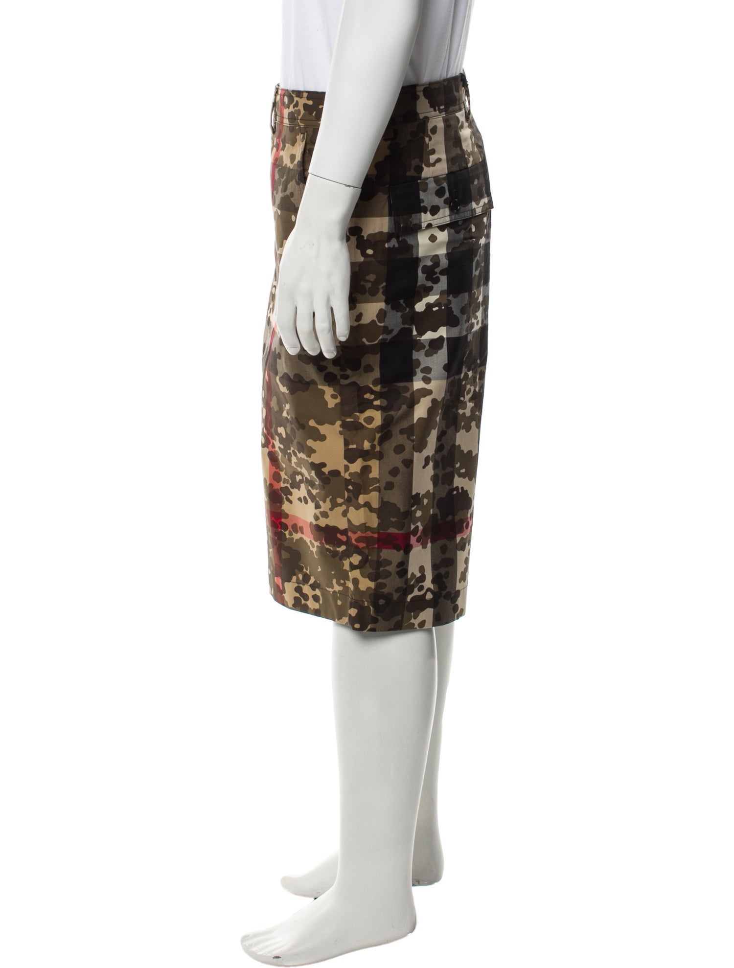 Burberry Camouflage Print Jogger Shorts w/ Tags
