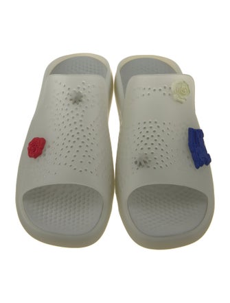 Burberry Rubber Slides