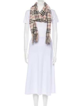 Burberry Cashmere House Check Pattern Scarf