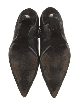 Burberry Quilted Pattern Leather Boots