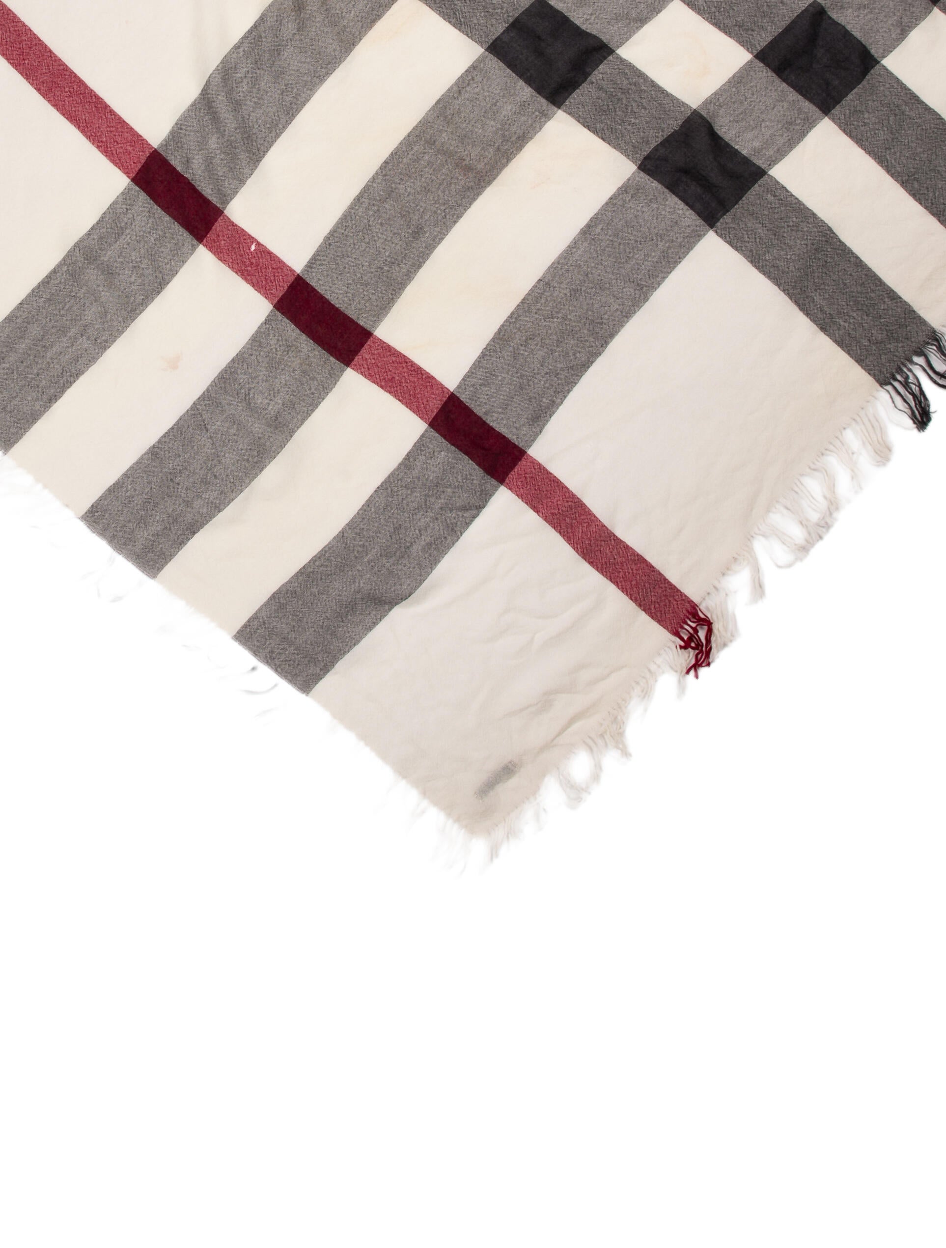 Burberry Merino Wool House Check Pattern Scarf