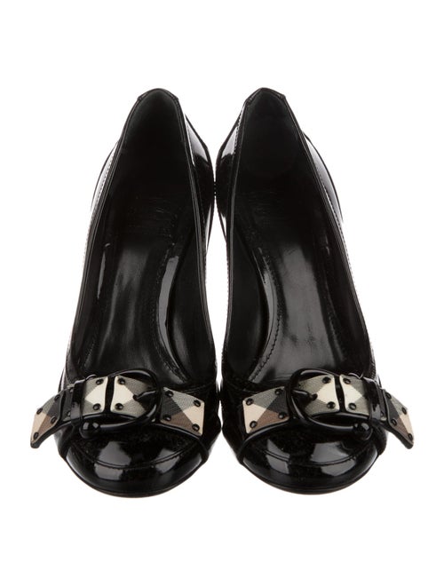 Burberry House Check Pattern Patent Leather Pumps