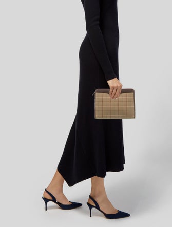 Burberry's Canvas Portfolio