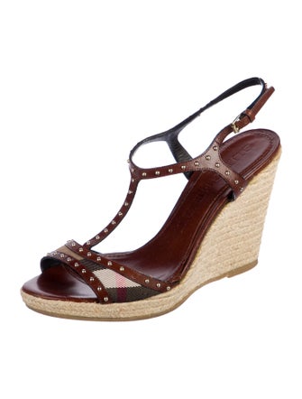Burberry Nova Check Pattern Leather T-Strap Sandals