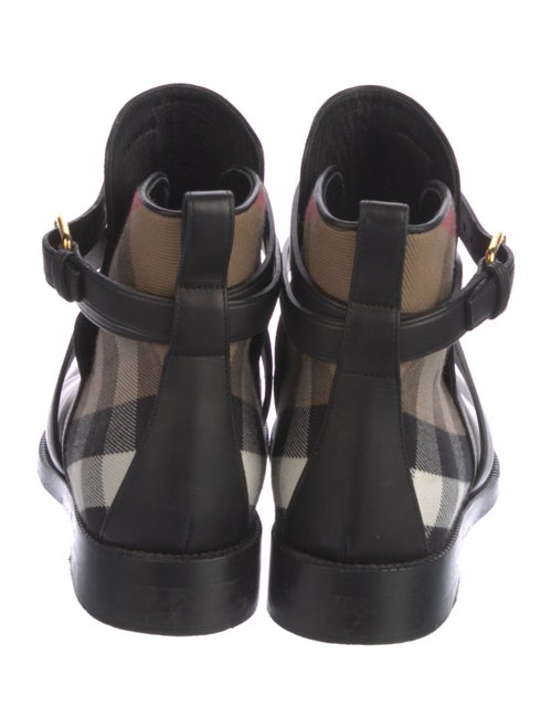 Burberry House Check Pattern Leather Chelsea Boots