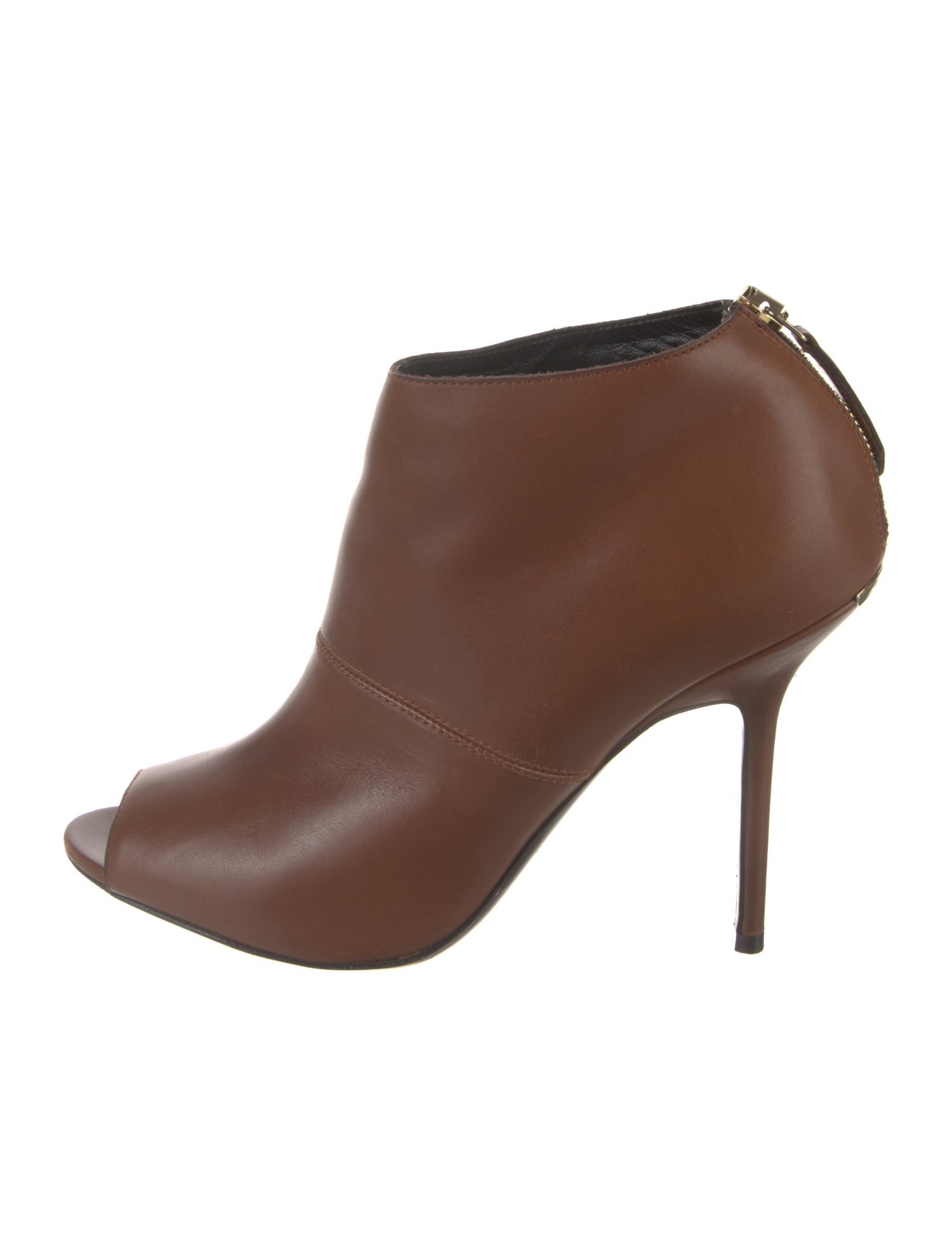 Burberry Leather Pumps