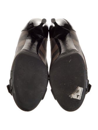 Burberry Exploded Check Pattern Pumps