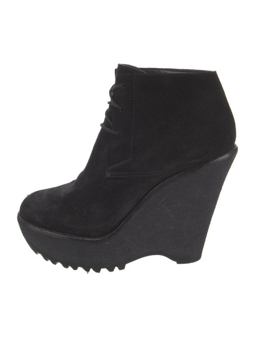 Burberry Suede Leather Trim Embellishment Pumps