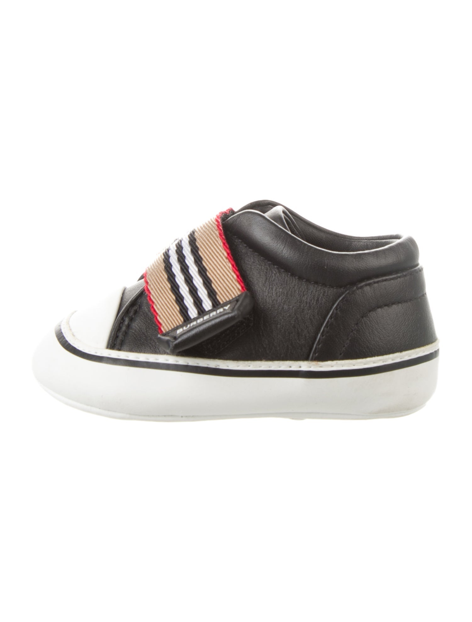 Burberry Leather Shoes