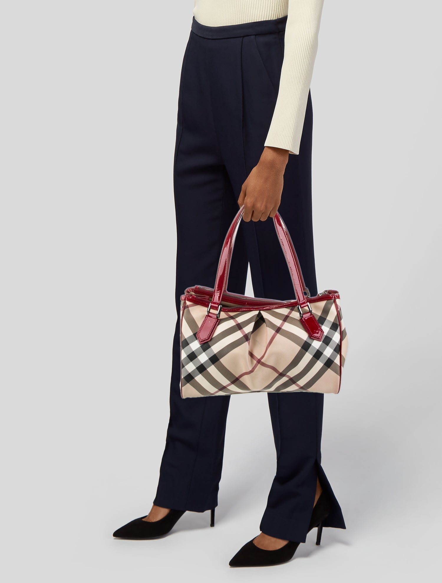 Burberry Shoulder Bag Medium