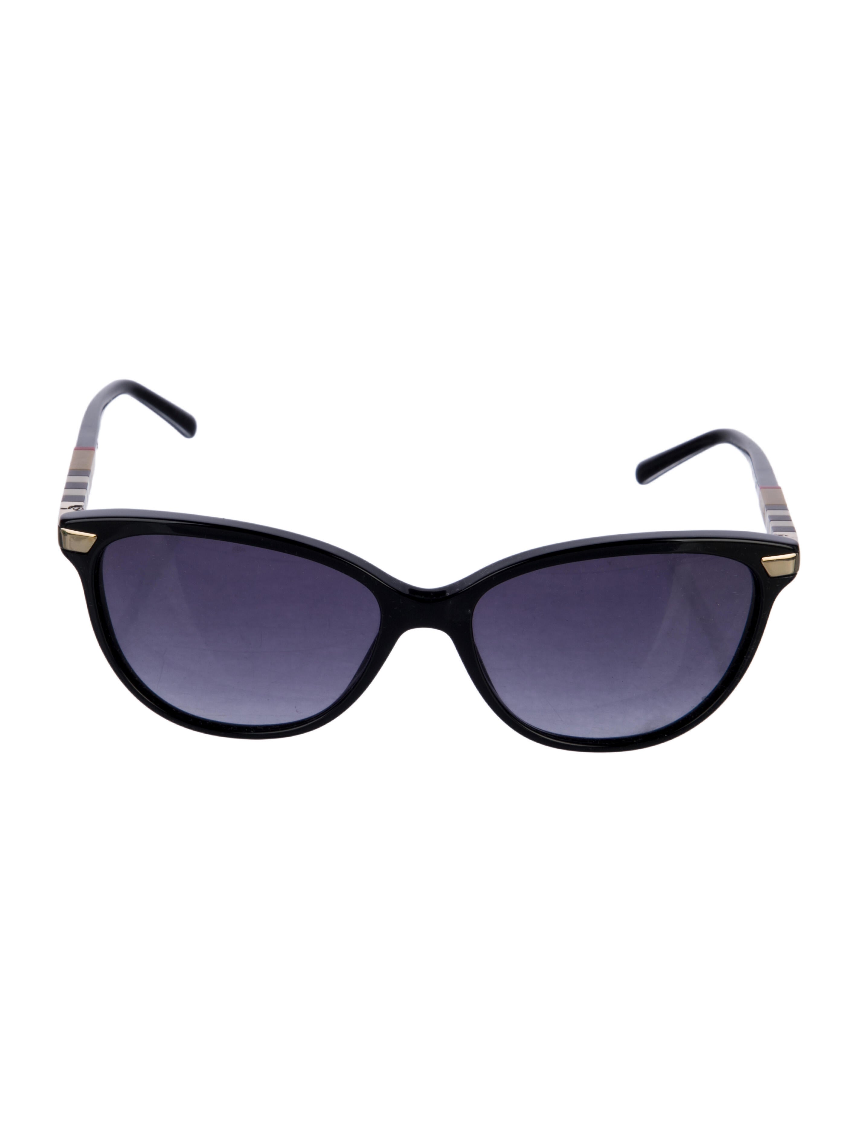 Burberry House Check Pattern Wayfarer Sunglasses