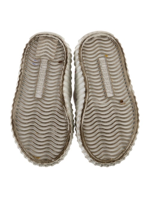 Burberry Velcro closure toddler Shoes