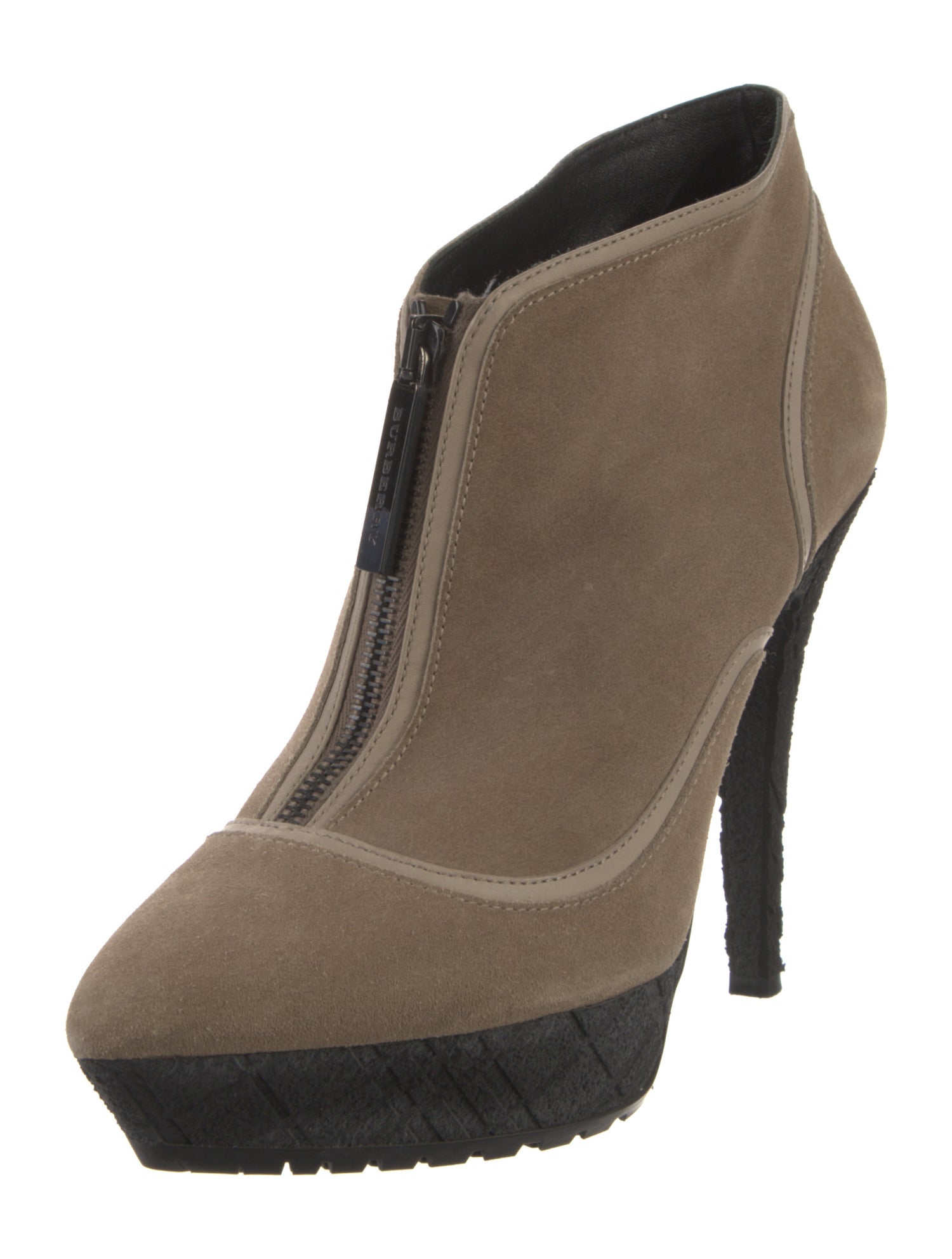 Burberry Suede Pumps