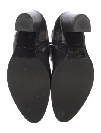 Burberry Nova Check Pattern Leather Boots