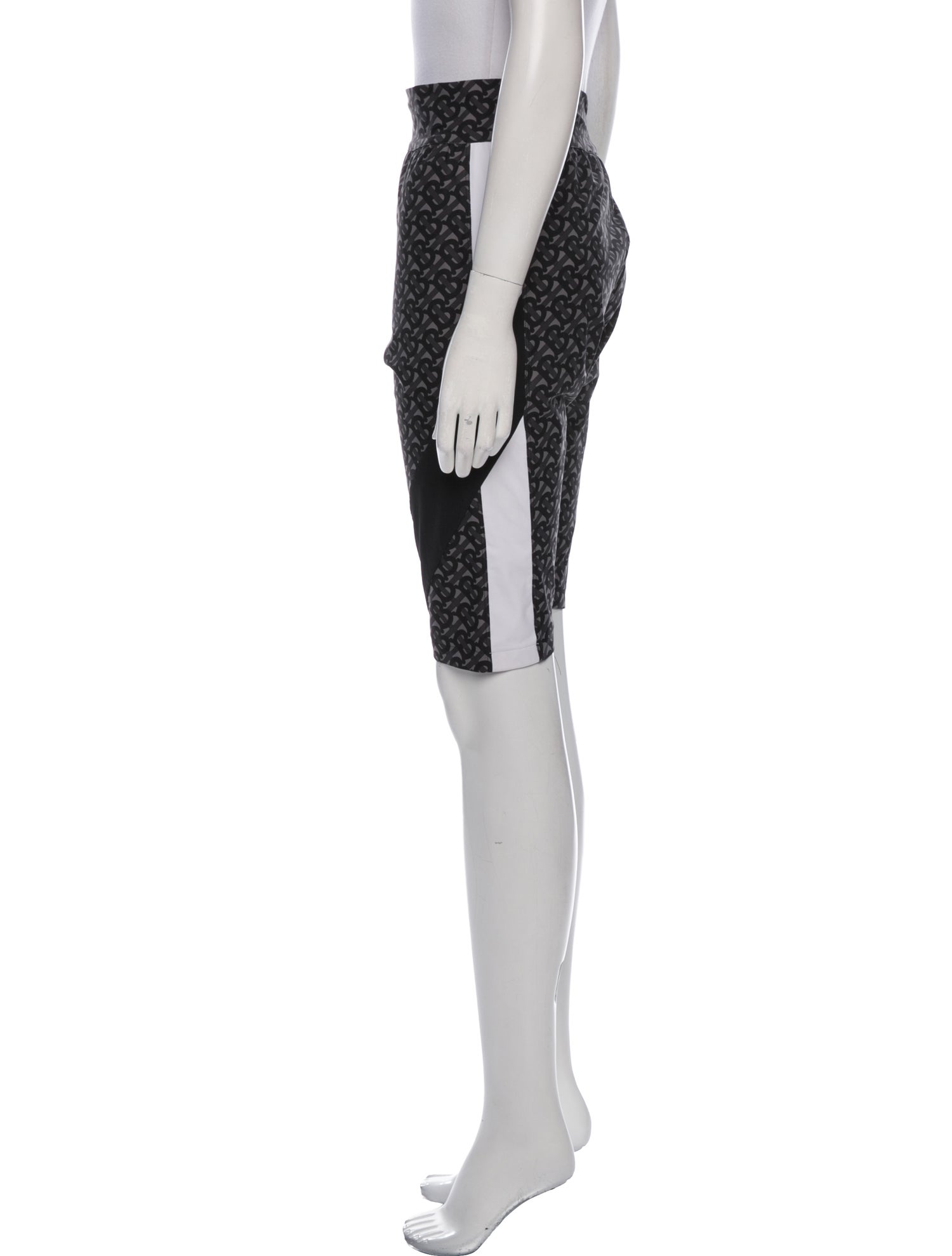 Burberry Nylon Knee-Length Shorts