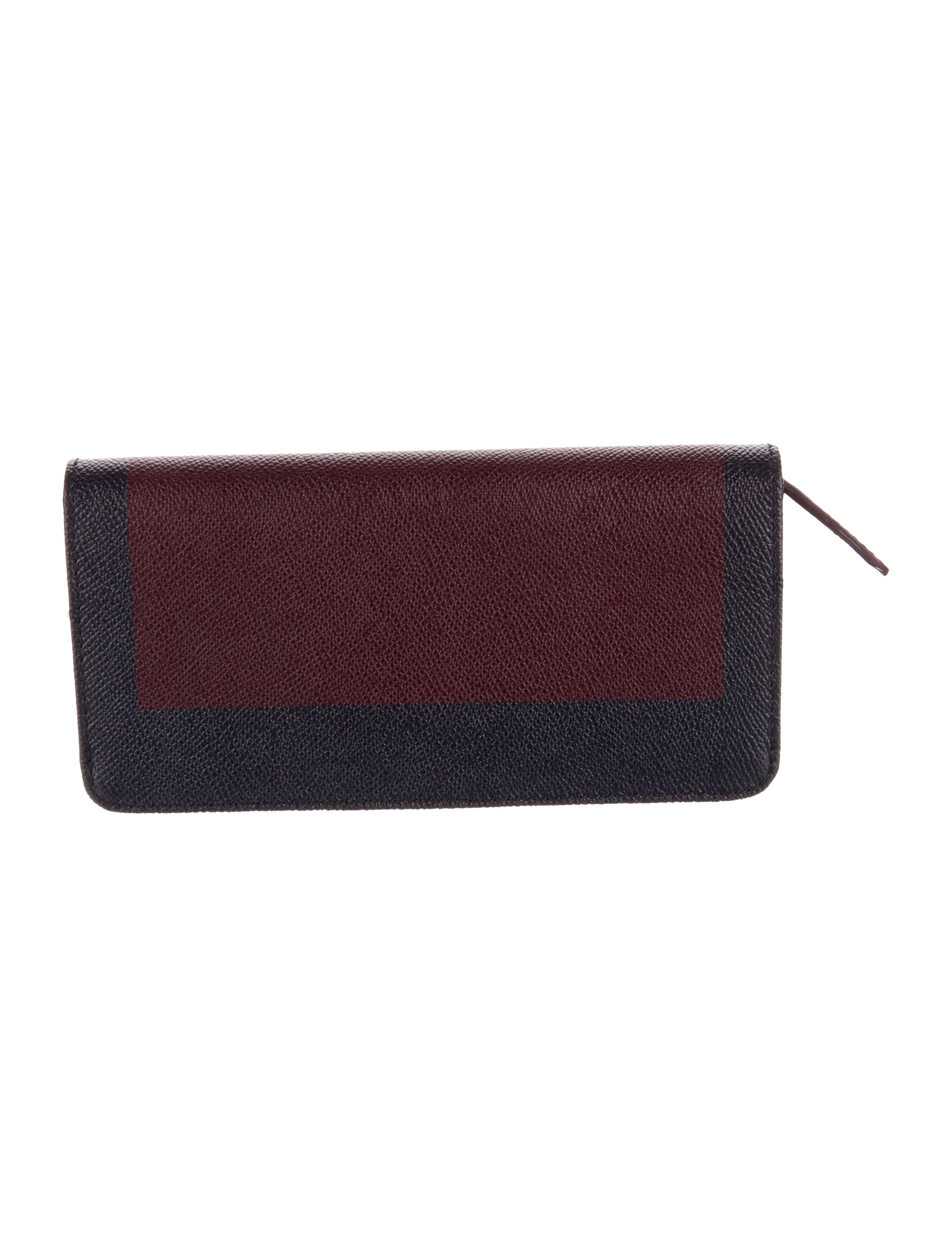 Burberry Leather Wallet