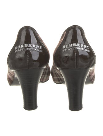 Burberry Canvas Printed Pumps