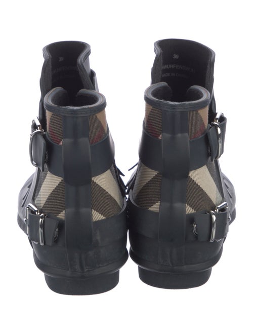 Burberry House Check Pattern Rubber Rain Boots