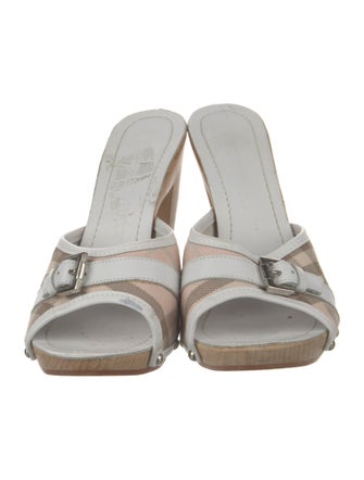 Burberry Nova Check Pattern Canvas Slides