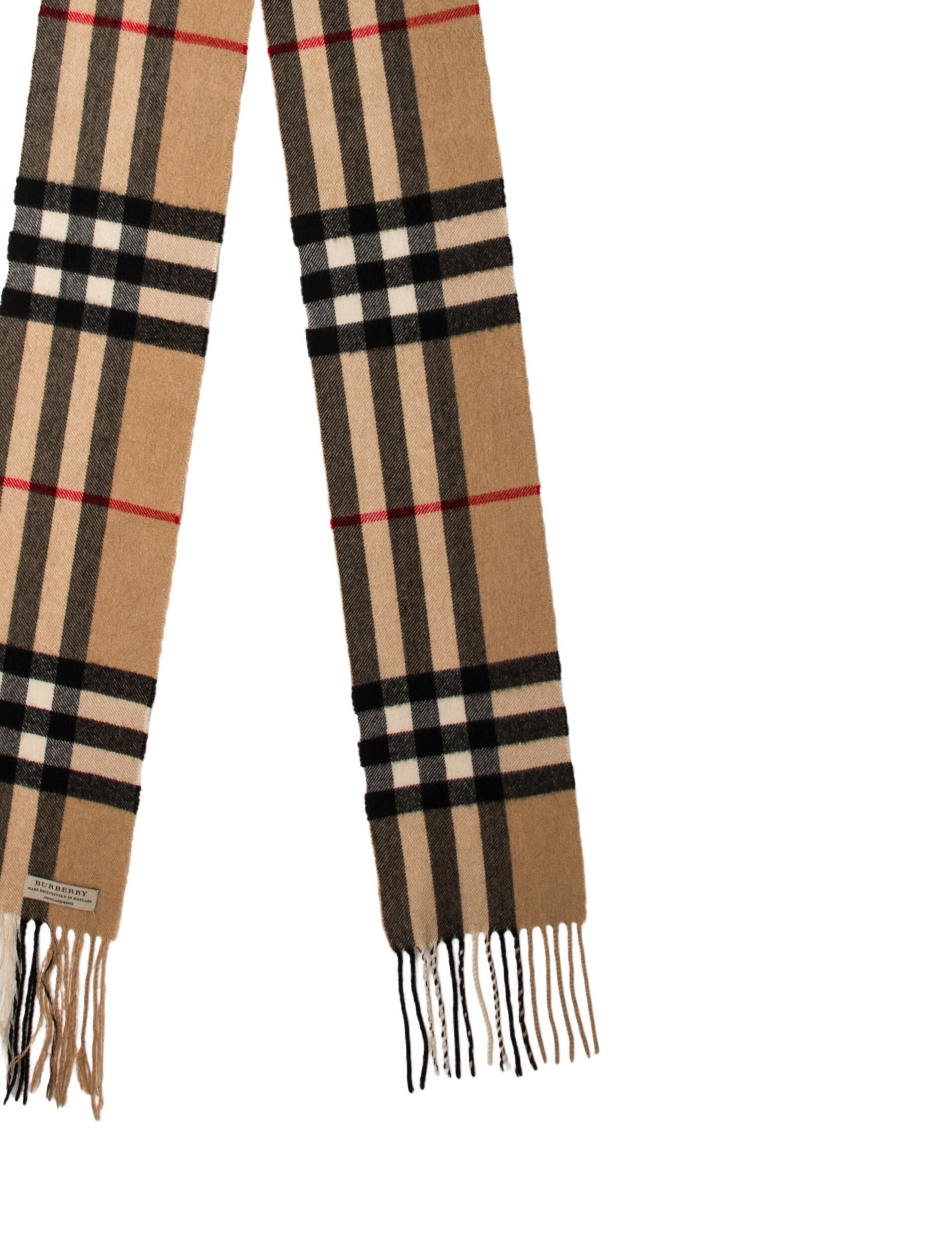 Burberry Cashmere House Check Pattern Scarf