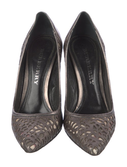 Burberry Super Nova Check Pattern Leather Pumps