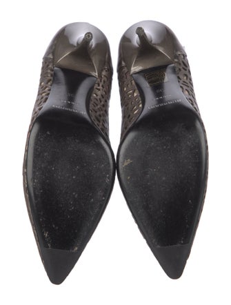 Burberry Super Nova Check Pattern Leather Pumps