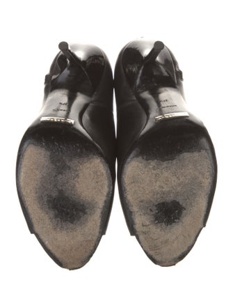 Burberry Leather Boots