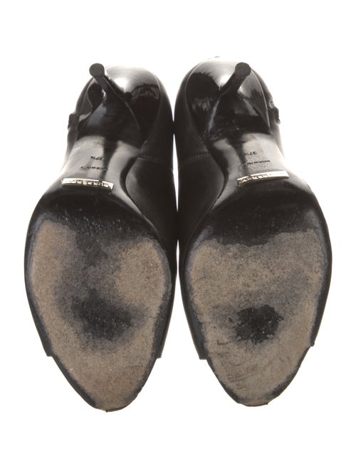 Burberry Leather Boots