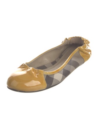Burberry House Check Pattern Patent Leather Ballet Flats