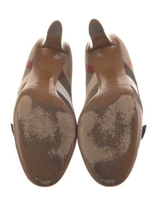 Burberry Nova Check Pattern Canvas Pumps