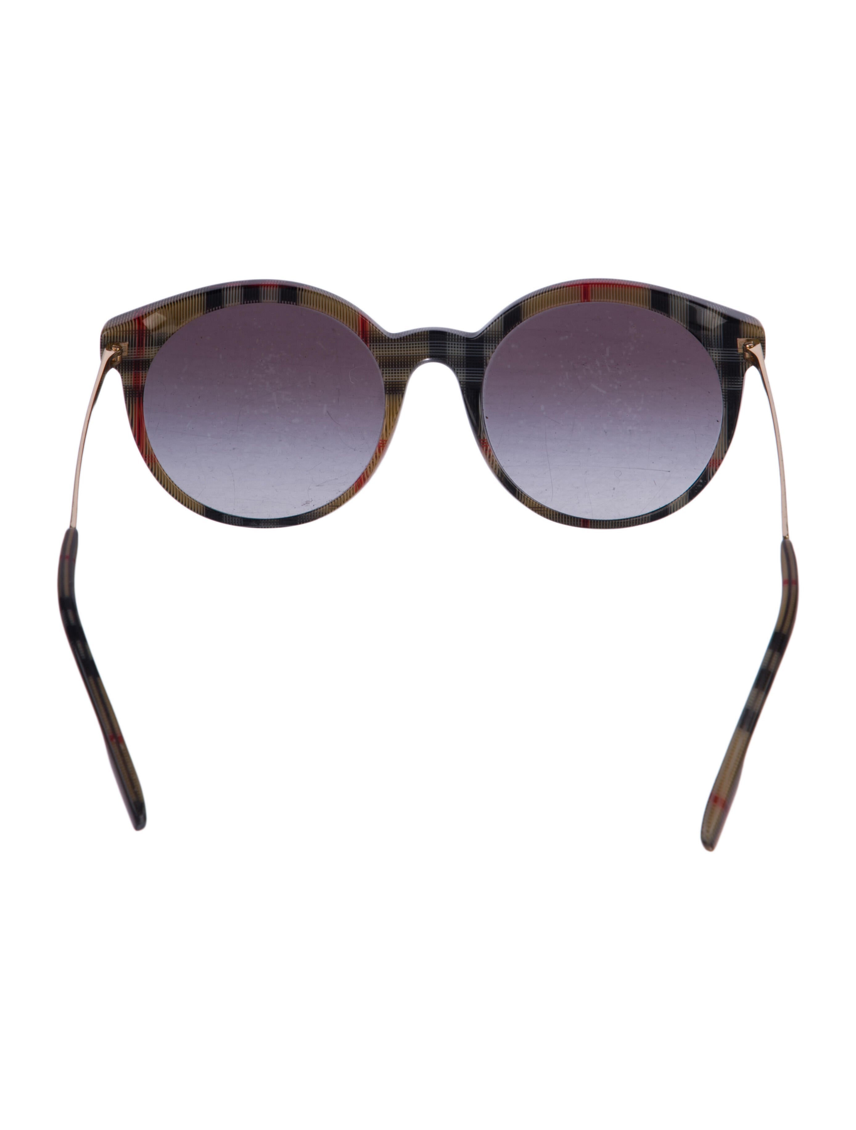 Burberry Nova Check Pattern Wayfarer Sunglasses
