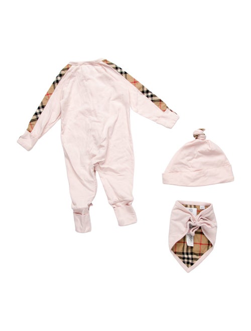 Burberry Solid Three Piece Set